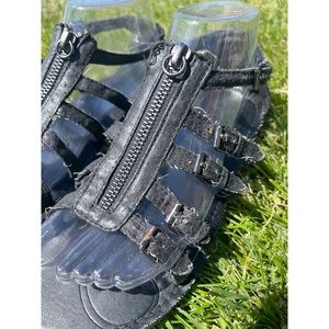 Roxy Zip-Up Black Leather Sandals